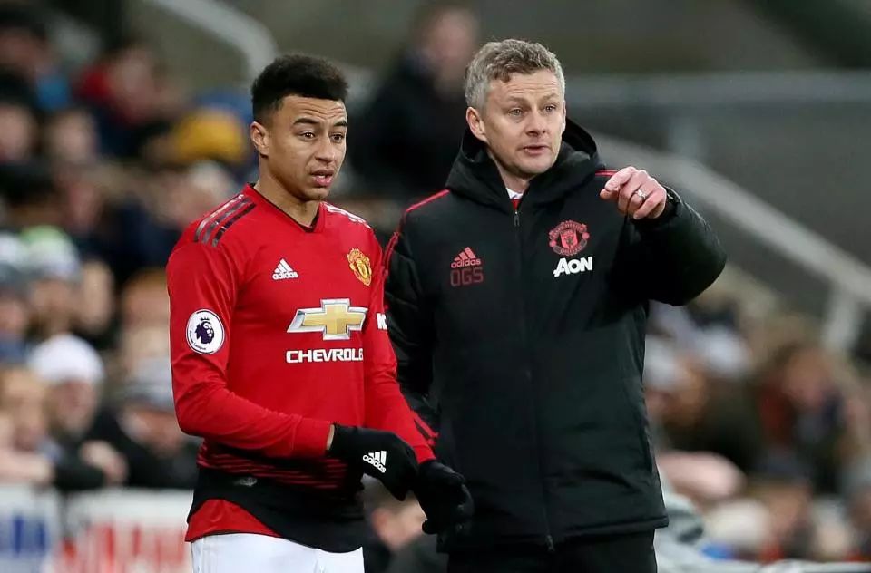 问鼎英超冠 问鼎英超冠